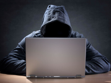 thema-cybercrime-hacker-steelt-data-van-laptop_foto